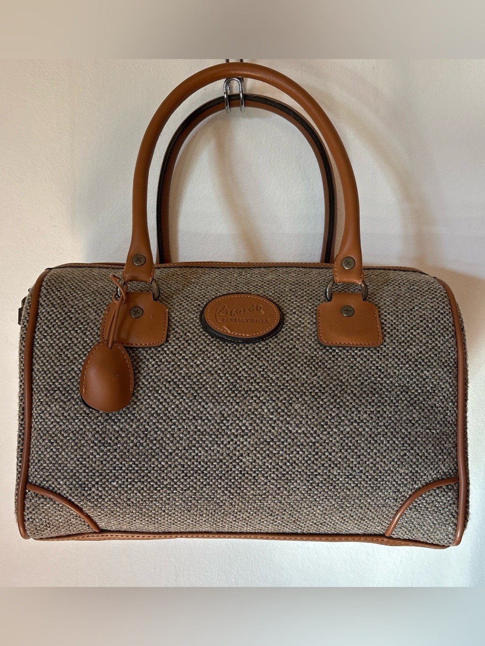 Vintage Ricardo Beverly Hills Tweed & Leather Weekender bag quiet luxury - Picture 2 of 9